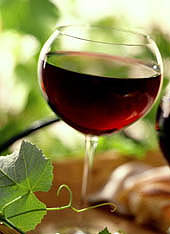 Красное вино и здоровье. Польза красного вина и применение в лечебных целях.
